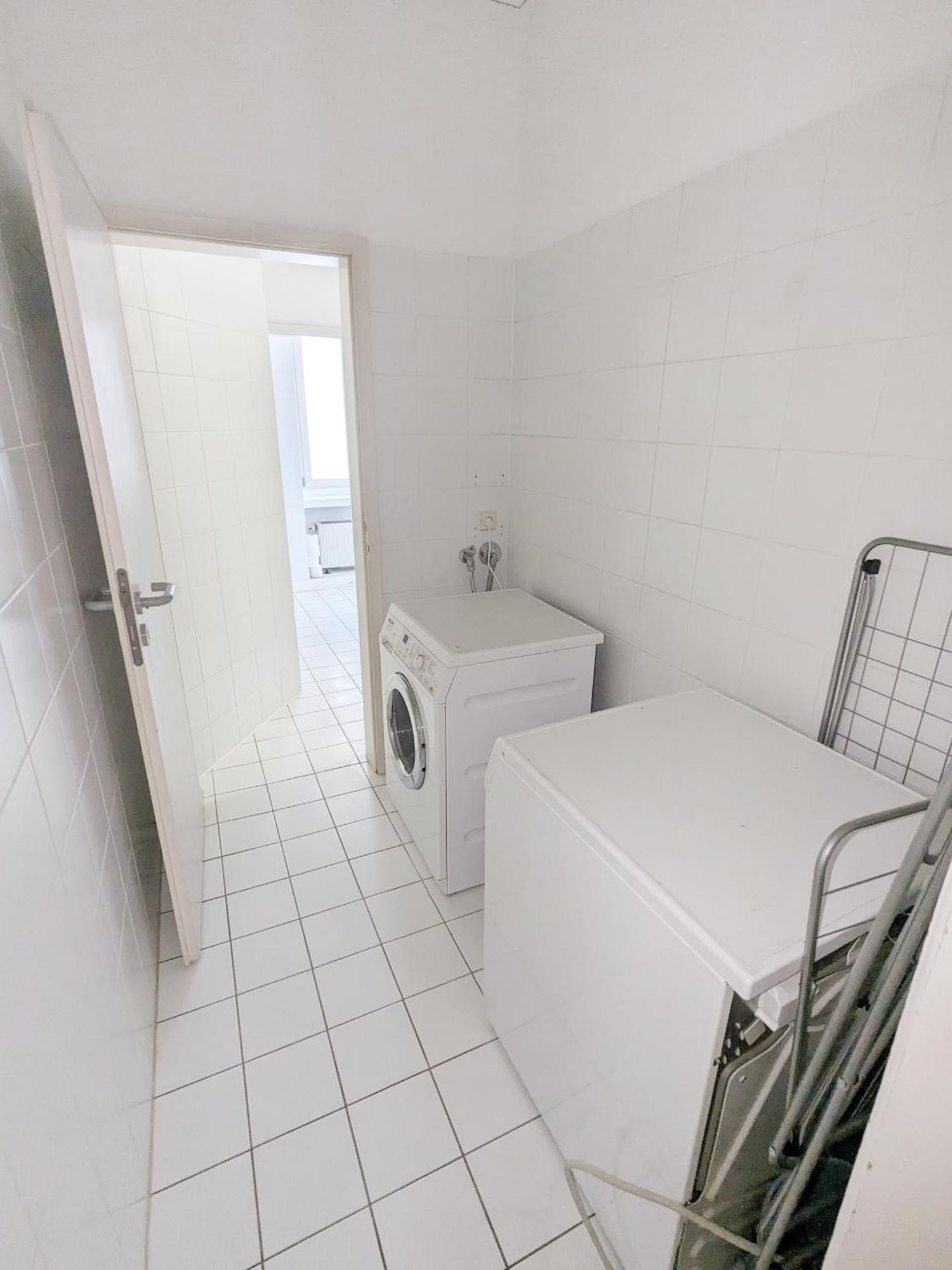 Apartment Monteurdreams-de Zentrale, Grosse 5z Wohnung, 2 Baeder, Kueche *